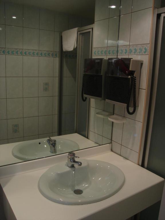 Hotel Beausejour Chaudes-Aigues Rom bilde